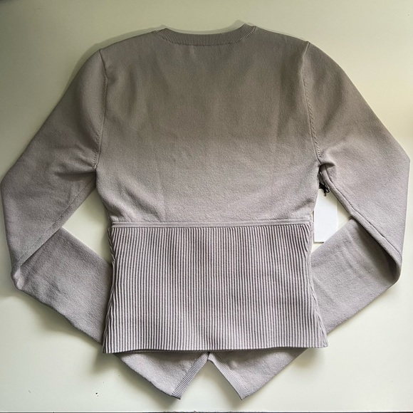 Aritzia Babaton Sculpt Knit Refinery Sweater Top Opal Grey - Picture 4 of 4